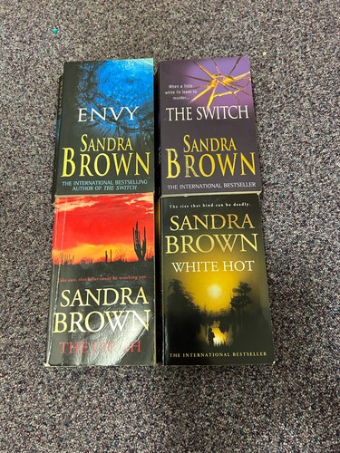 Lot 4 sandra brown - 📚,